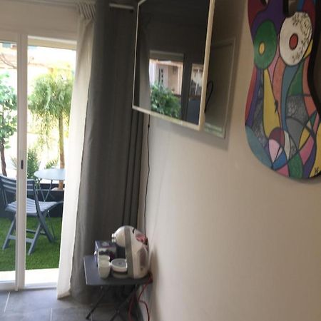 Bed and Breakfast Chez Sandy Aubagne Exterior foto