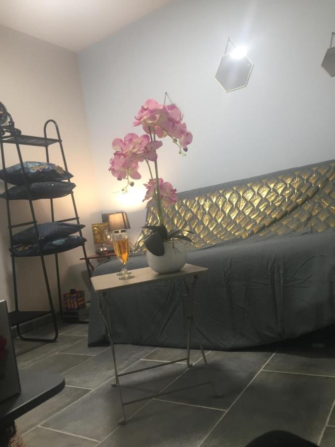 Bed and Breakfast Chez Sandy Aubagne Exterior foto